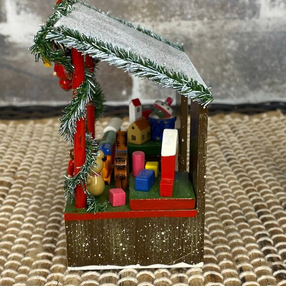 Kathe Wohlfahrt Winter Wonderland Toy Booth Hand Crafted Wooden Christmas Decor - Picture 9 of 16